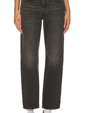 Levi’s 501 90s Women's Straight Leg Jeans in Washed Black